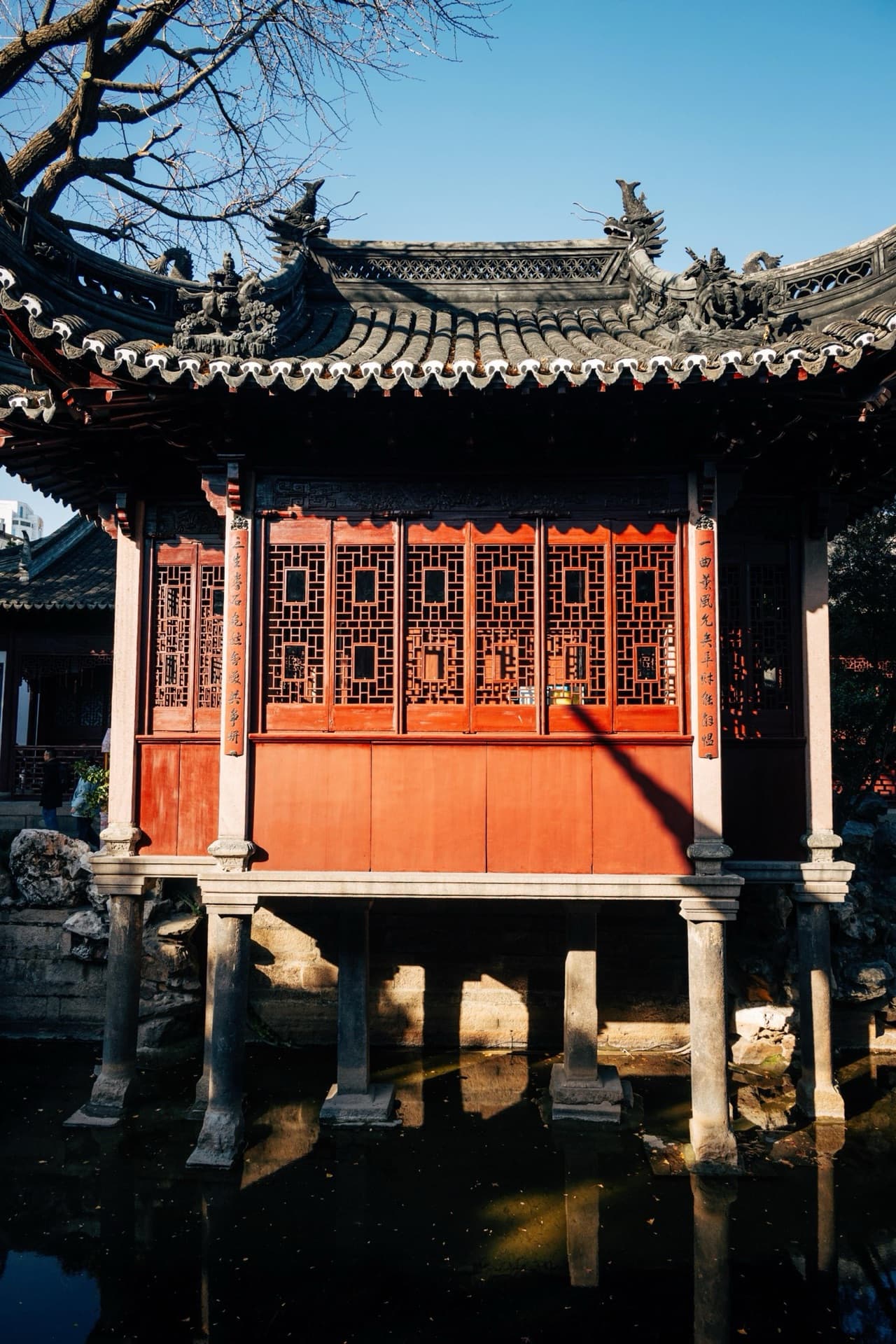 Yu Garden — classical Chinese garden oasis