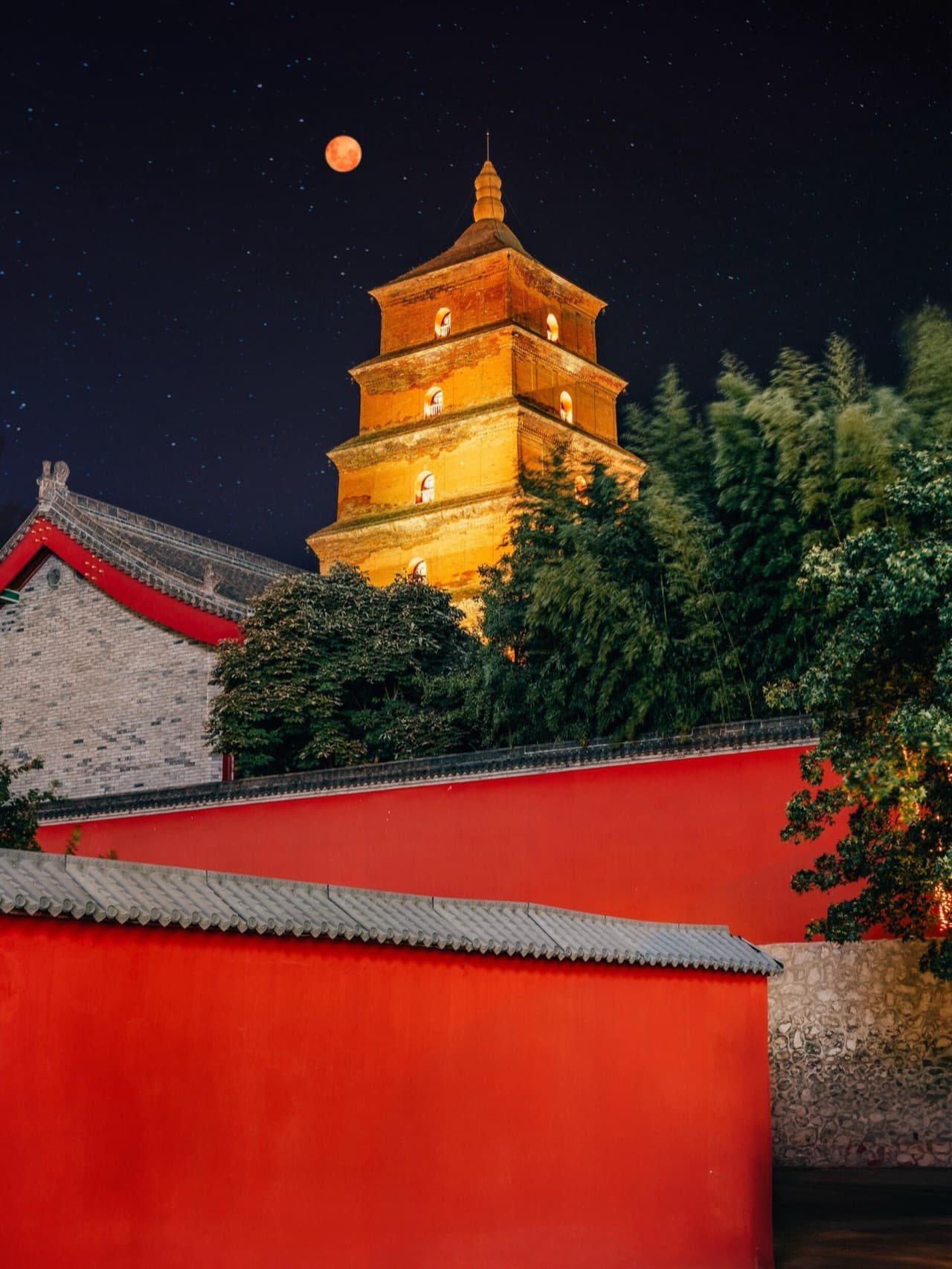 Xi'an drum tower — Tang Dynasty grandeur after dark