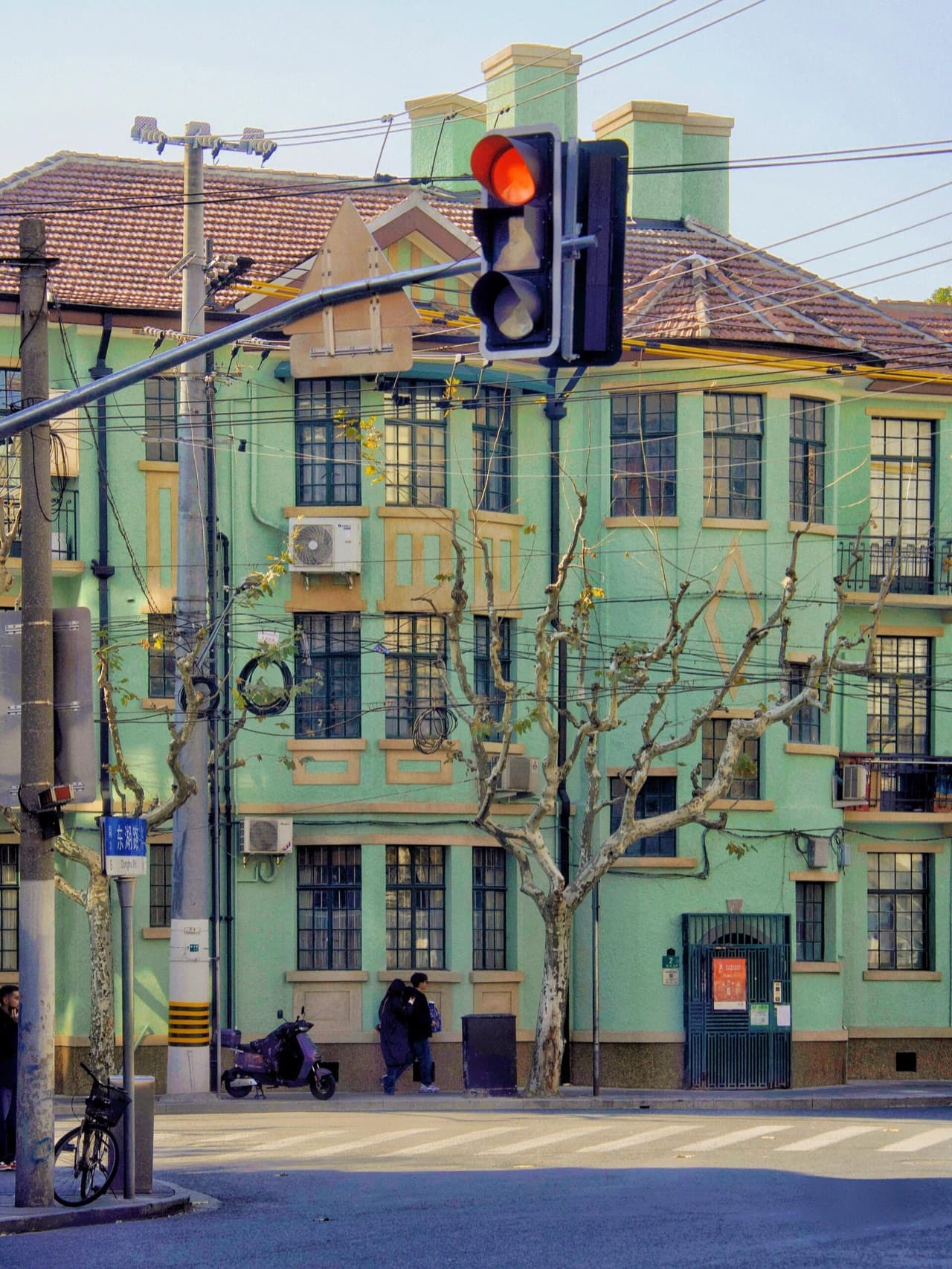 Mint-green Villa on Yanqing Road