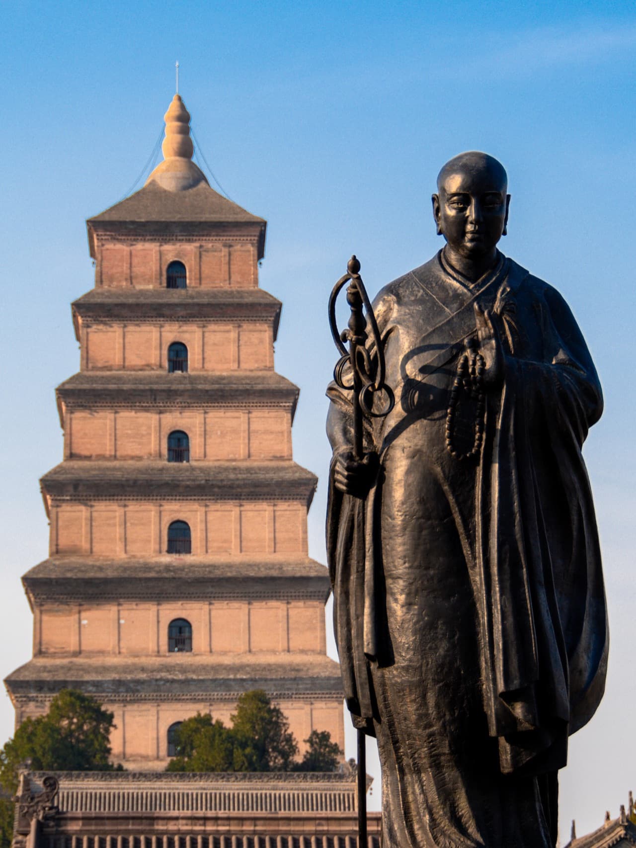 Xuanzang statue and Big Wild Goose Pagoda