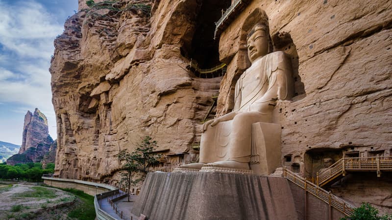 Seven Colors of Gannan: 7-Day Tibetan Shangri-La Adventure